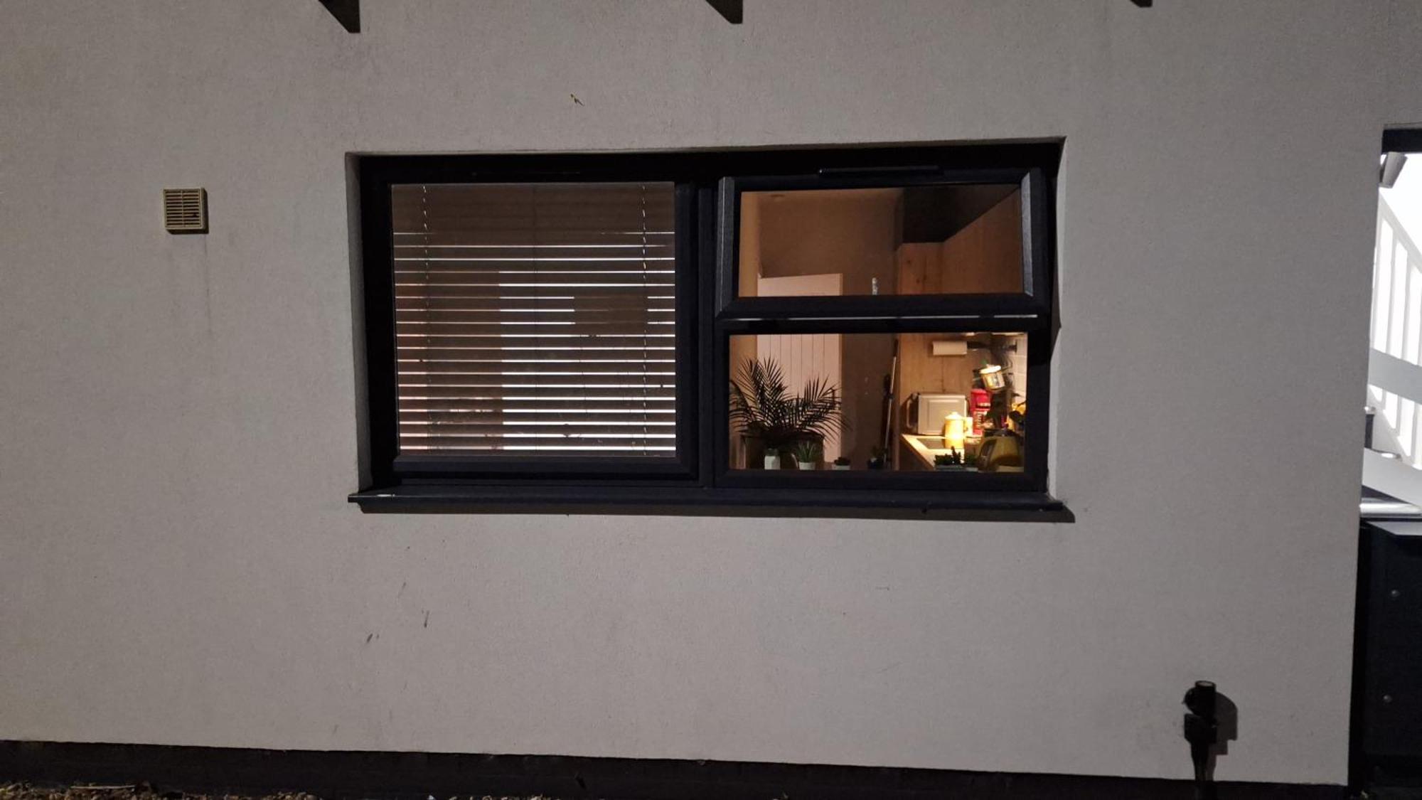 Budget Single Room Only For One Adult - Shared Flat Northolt  Exteriör bild